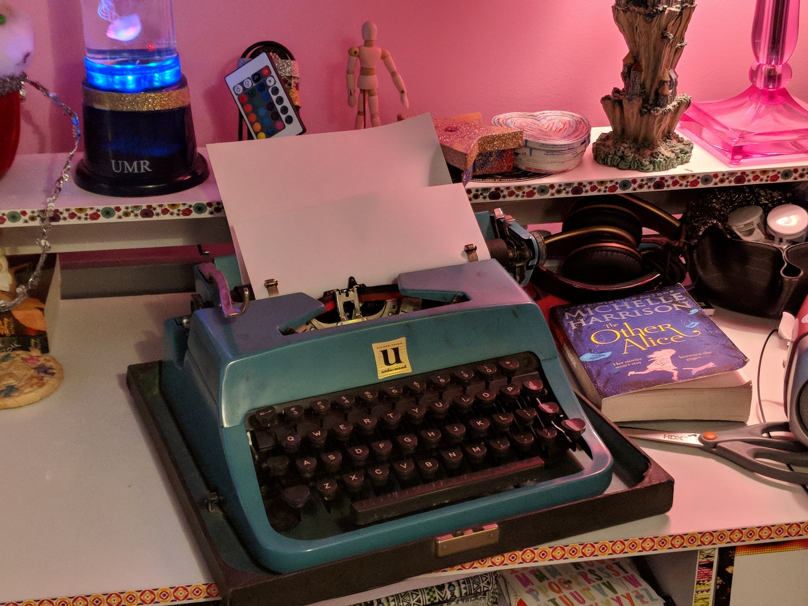 An Underwood typewriter New Hampshire Anura Guruge Google Pixel 2
